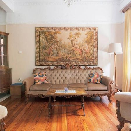 Neoclassical House In The Center Of Atene Esterno foto